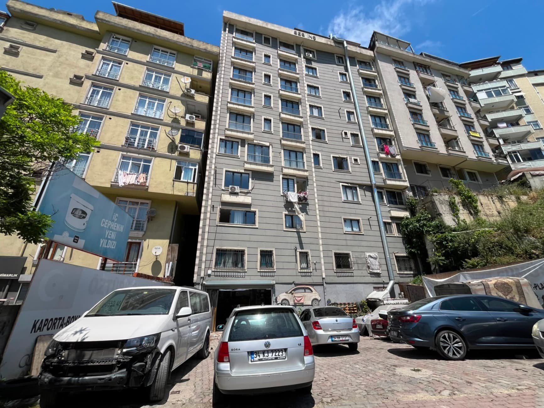 SEYRANTEPE'DE ANA CADDE ÜZERİ 11 KATLI SATILIK BİNA